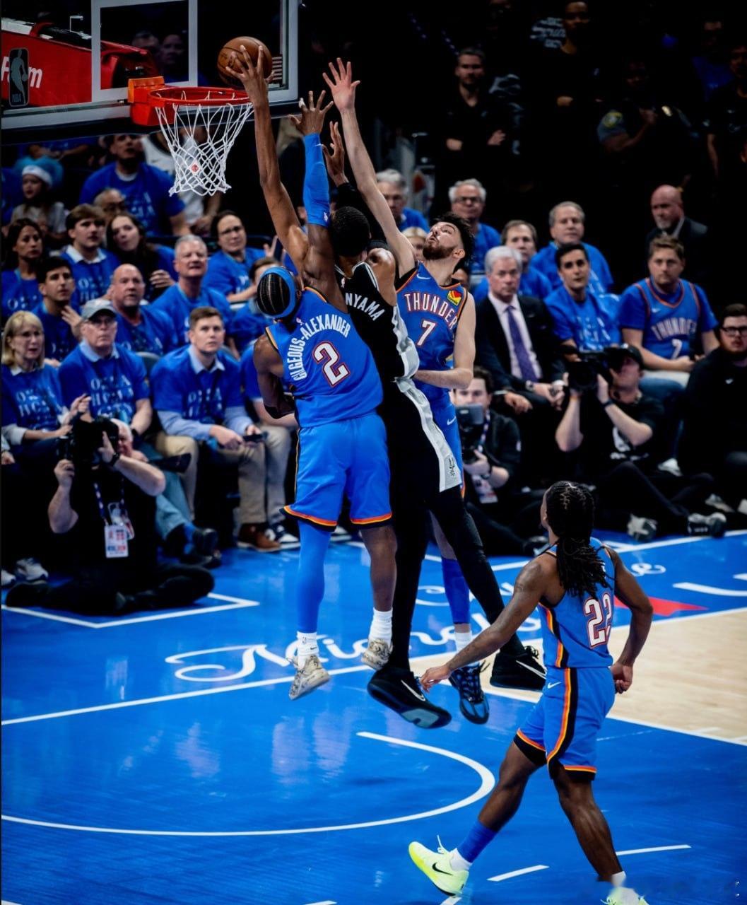 NBA季后赛西部决赛G1  马刺122-115战胜雷霆  系列赛1-0...