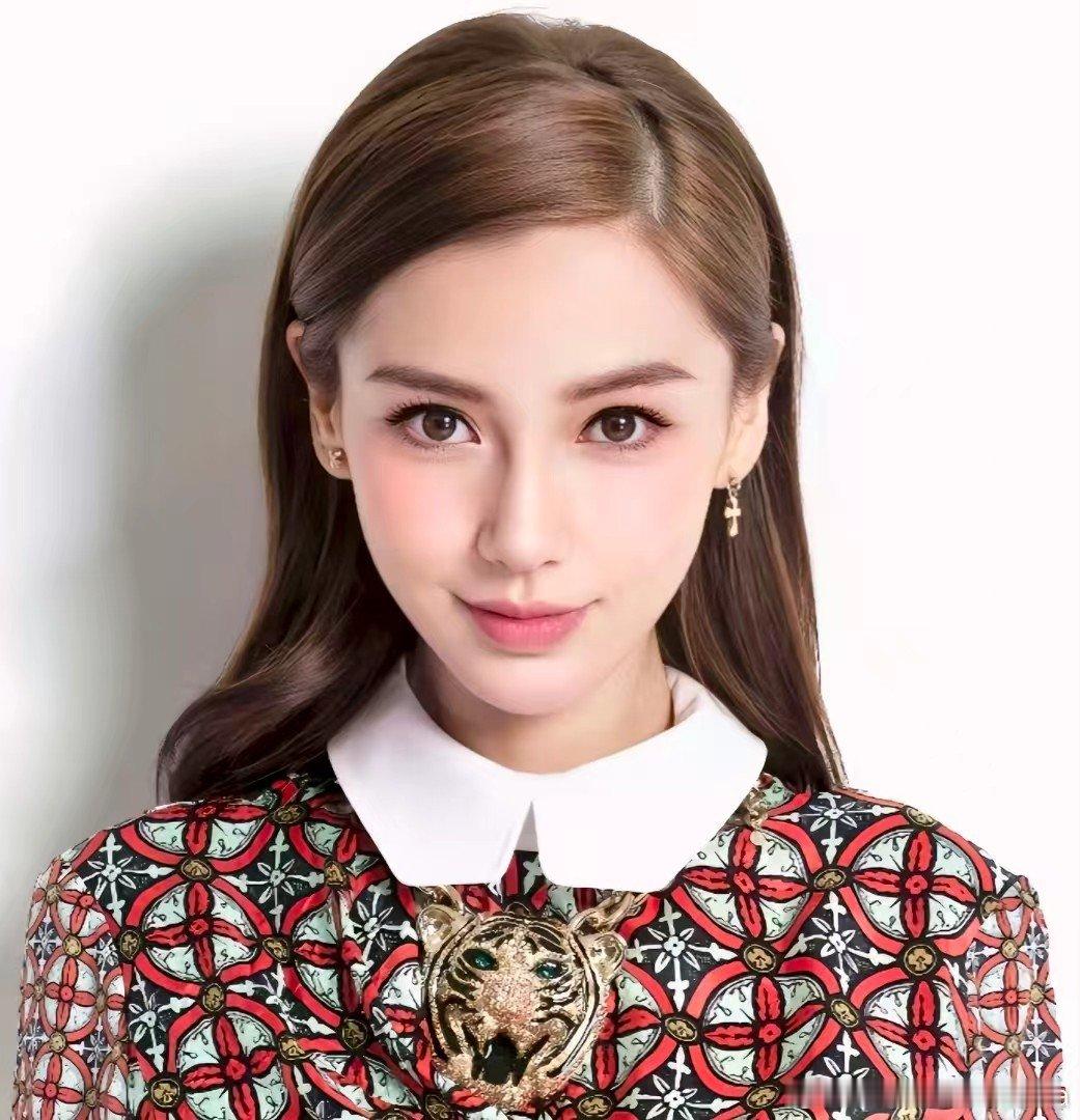 #angelababy[超话]# [兔子]#angelababy# 

跟天使比我还是略胜一筹吧？

​