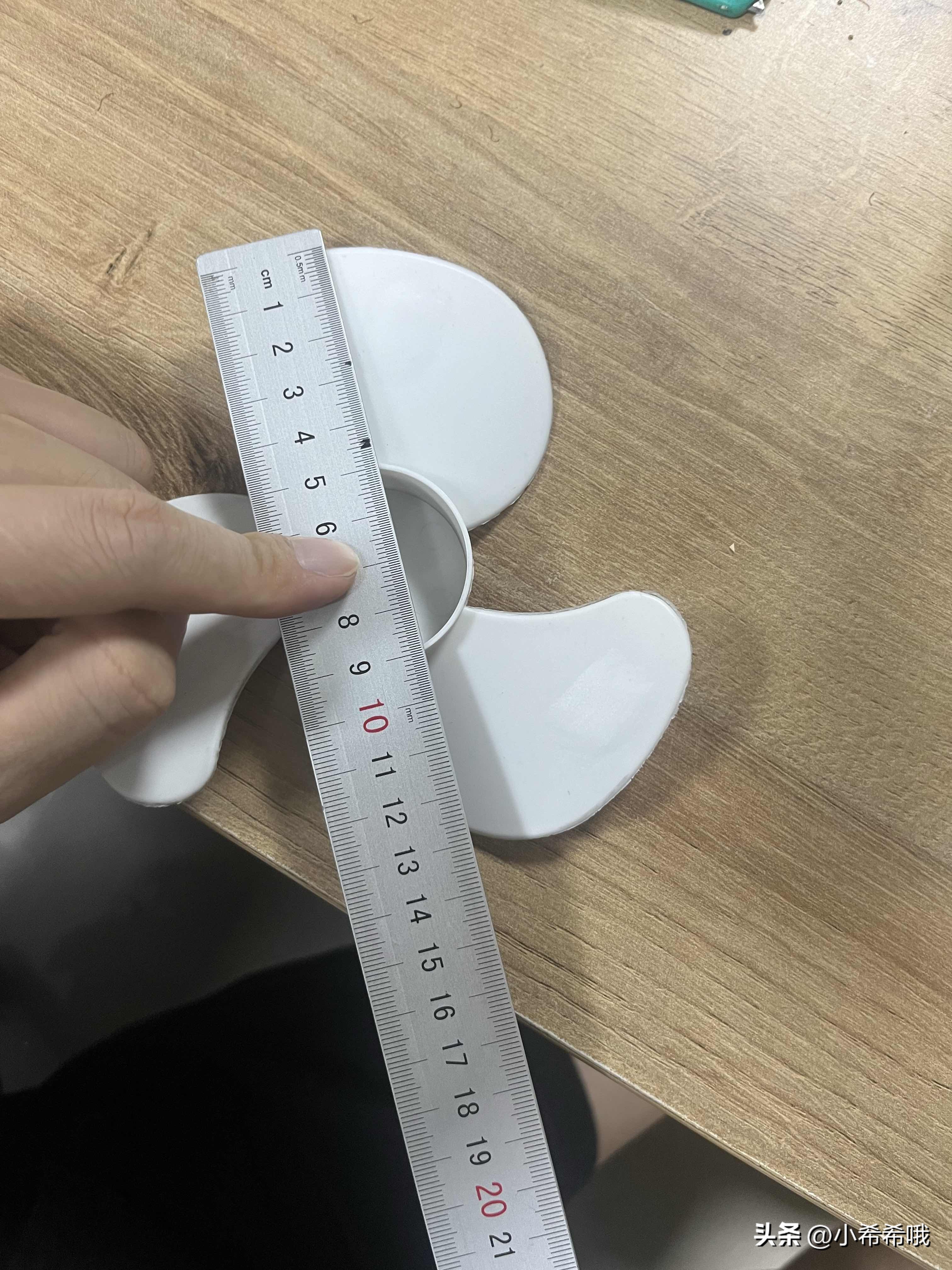 陈伟霆咋可能不动心？

这么优秀的女孩子，因戏生情也是情有可原吧！