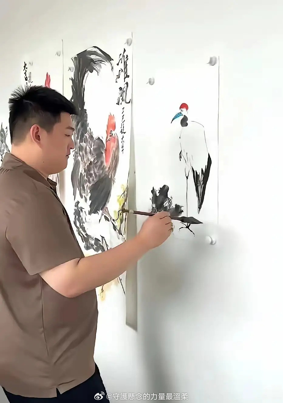 这个居然是赵本山的儿子？这绘画水准，可以跟王诗龄拼一拼。 ​