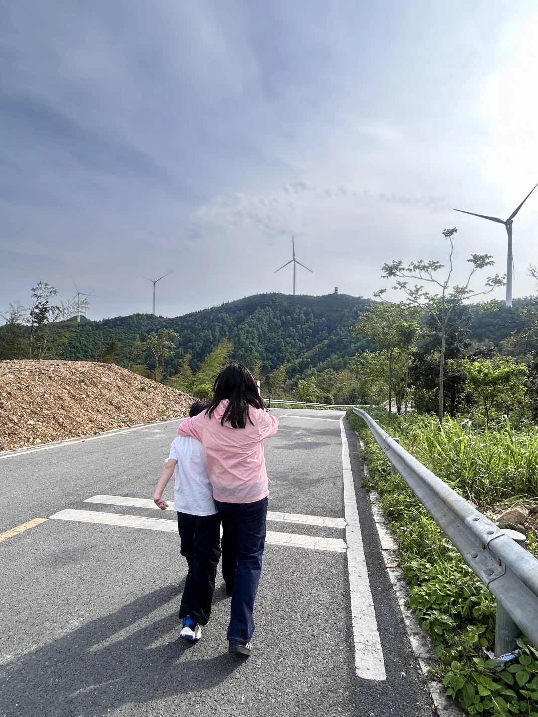 五一不赶趟不扎堆✅带娃爬山自在放空
