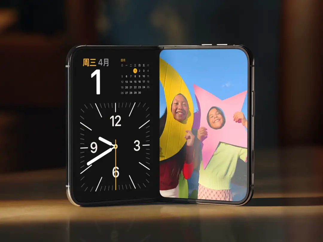 #苹果为什么做了最贵的折叠iPhone#苹果推出史上最贵的折叠屏iPhone，并非单纯为了卖硬件，而是多重战略考量的结果。
成本端：折叠结构本身就是"烧钱机器"
折叠屏的核心部件远比普通直板机昂贵。iPhone Duo的屏幕采用三星定制LTPO OLED柔性屏加UTG超薄玻璃，单块屏幕成本就是普通旗舰屏幕的两倍以上。液 ​