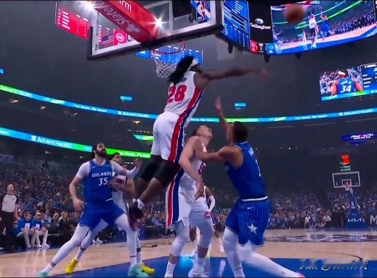 1-3落后，命悬一线！唯有他或成逆转关键！ 季后赛开始前，大家都以为魔...