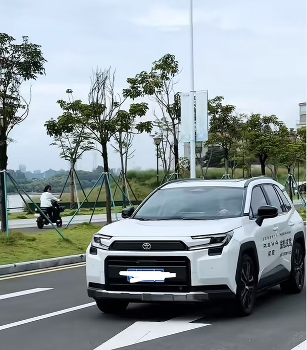 🚗｜今天终于拿到车了！