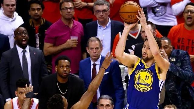 NBA引援詹姆斯失败后，热火迅速将补强目标锁定克莱·汤普森。球队拥有字...