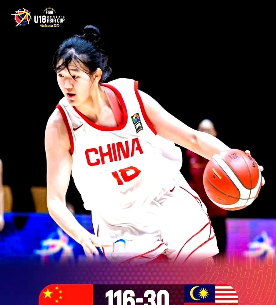 收官战68-73惜败日本，中国U18女篮眼看着对手直通四强。

前面大胜马来西亚和中国台北，原本形势大好。但一碰上日本队，最大的痛点彻底暴露。全场失误过多成了致命伤，硬生生葬送了好局。现在两胜一负落到小组第二，球队只能去死磕附加赛。

接下来的淘汰赛全是硬仗，没退路了。这5分的差距摆在眼前，失误过多