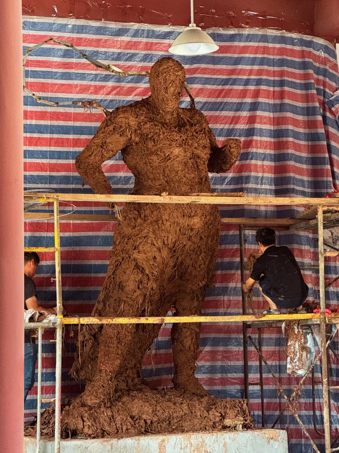 菩萨渡人，也需人镀