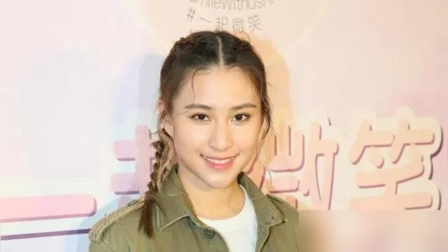 赌王何鸿燊，开了一辈子赌场，自己却从不碰牌桌，还立下死规矩，全家谁都不许赌。
何超莲在访谈里说，父亲总给她们讲赌徒输光后的惨样，讲得她小时候路过赌场都绕着走。
更绝的是，赌王以前见过一个熟客，把钱输得精光，破产了。他没赶人，直接把人安排进自家酒店，包吃包住到老。
一边赚着赌场的钱，一边把自家人