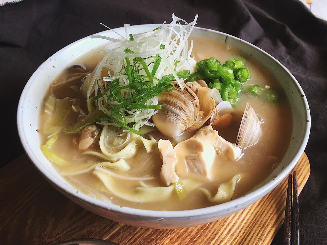 粗茶淡饭🥢｜鲜味十足【鲜美蛤蜊大酱汤面】🍜