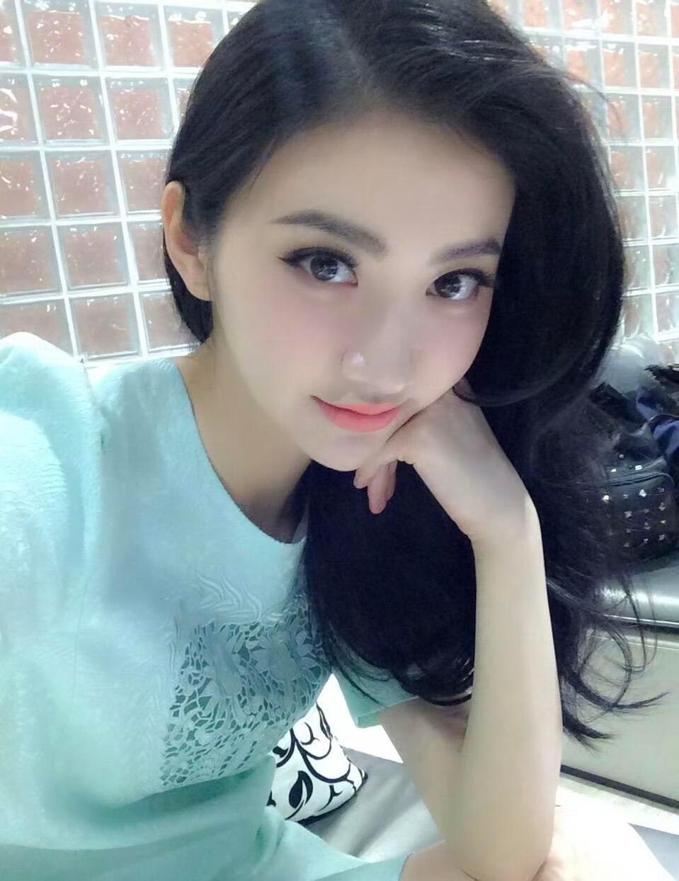 景甜早期一看就明白为什么有那么多人说她是人间富贵花 ​