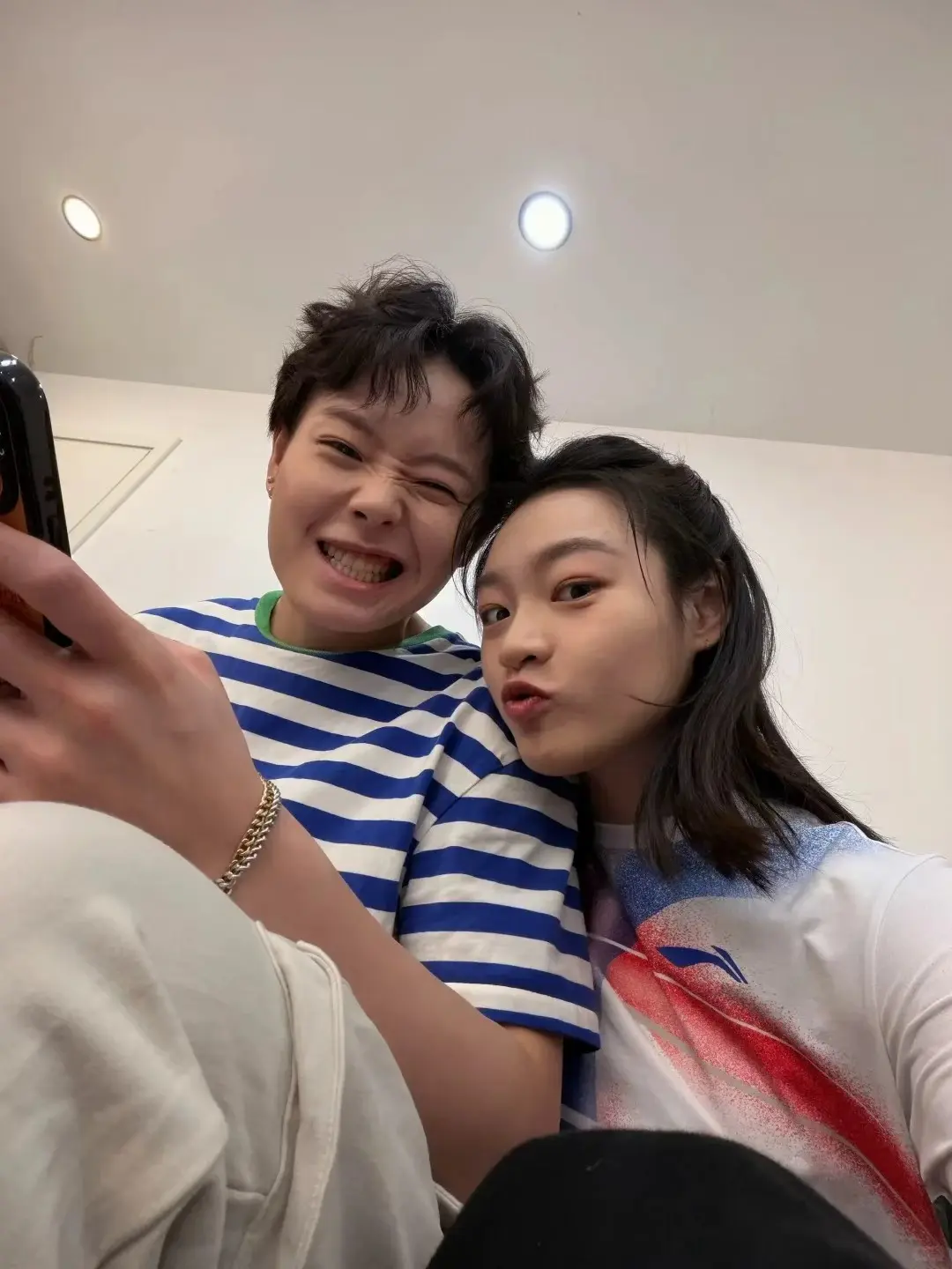 陈艺文昌雅妮金牌时刻漂亮的御姐有杀气。可爱颂一加一等于小可爱陈艺文昌雅妮 中国女子跳水 奥运冠军系列