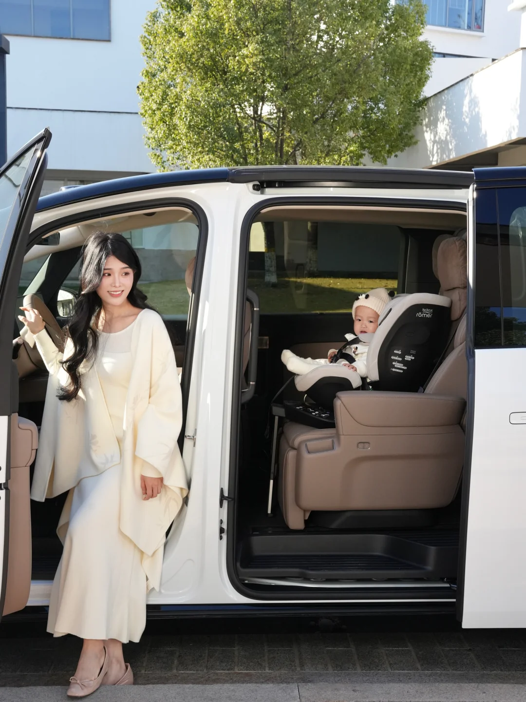 “ 骑士”一路护航，独自带娃也能优雅出行