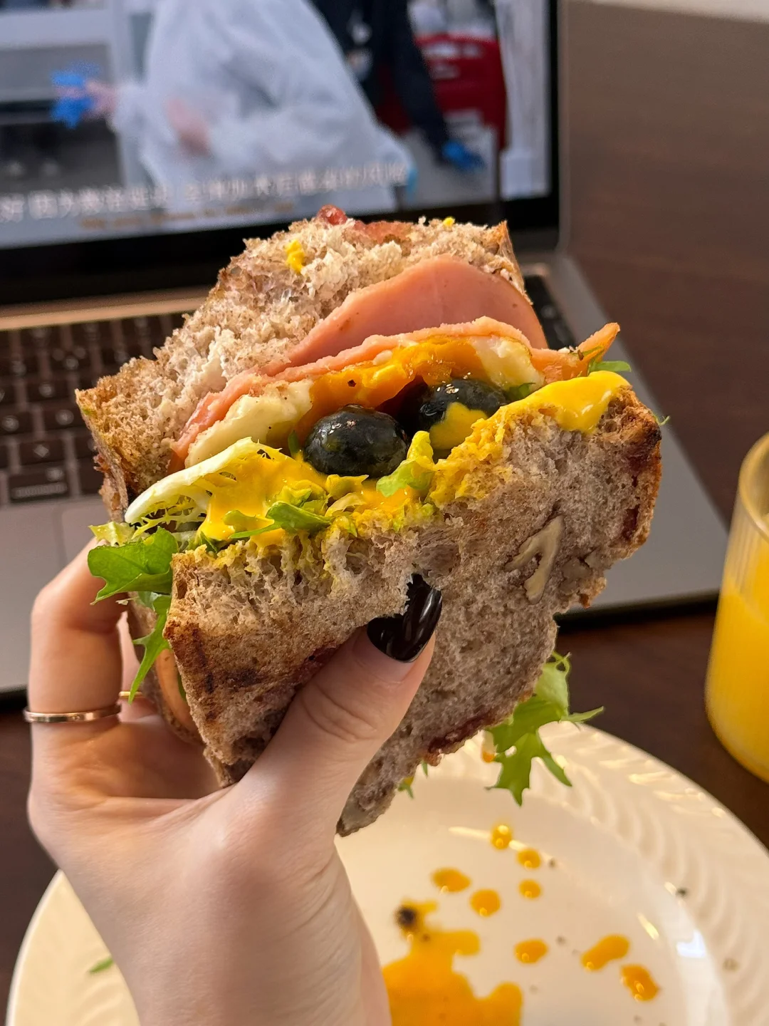 养生早餐｜被这口三明治硬控了🥪