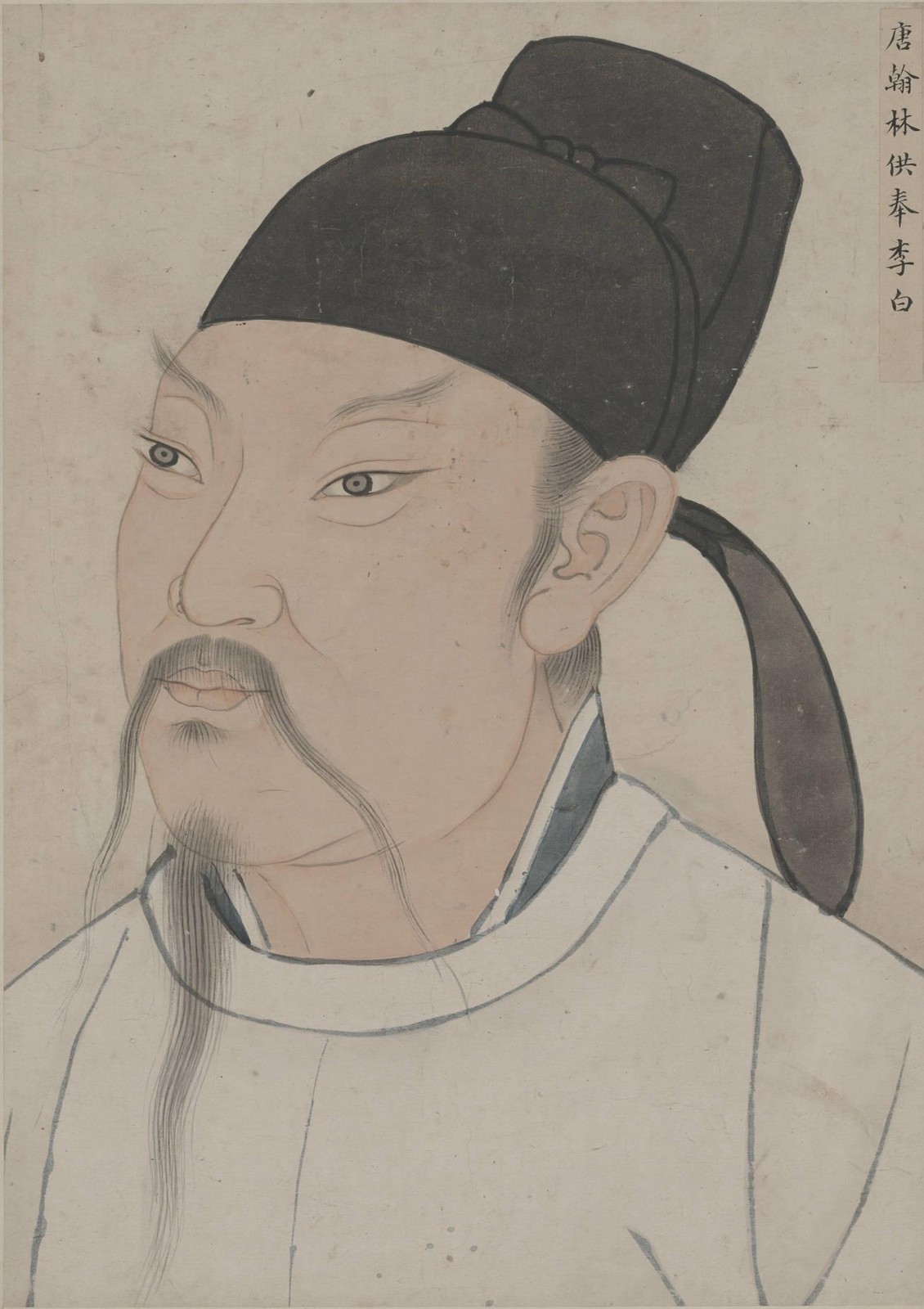 复旦大学陈尚君教授这两天因为一句话上了热搜：他说《静夜思》在唐朝“并不算一首好诗”。理由是它太直白、直奔主题，情感不够含蓄，缺少盛唐诗常说的“声律风骨兼备”；在他看来，唐人更推崇的李白小诗是《玉阶怨》。
先别急着反驳，这位是专治唐代文献的资深学者，说的是“唐人当时的标准”。而比“算不算好诗”更冷的知