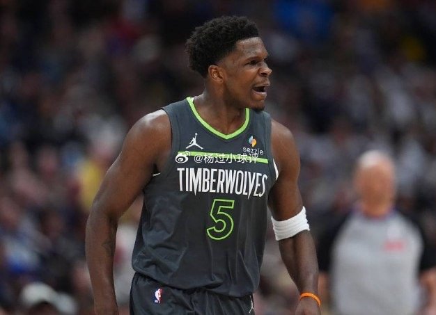 #nba##篮球推荐# 
森林狼传2028年转战东区 爱德华兹巅峰期争冠利多

明尼苏达森林狼预计将在2028-29赛季移往东区，时间正好配合NBA扩编计画。随着西雅图与拉斯维加斯有望成立加入联盟，两支球队预计都将被划入西区，森林狼因此成为转战东区的热门球队。

Sidery指出，联盟内部人士预期，森林狼与灰熊是 ​