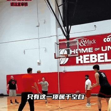 11月26日，开拓者与下属G联盟混音队官宣，杨瀚森11月15日G联赛首...