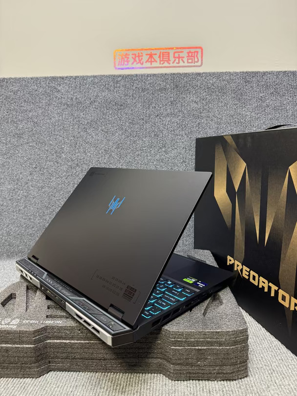 跑分200万左右 99新 掠夺者游戏本 7150元
