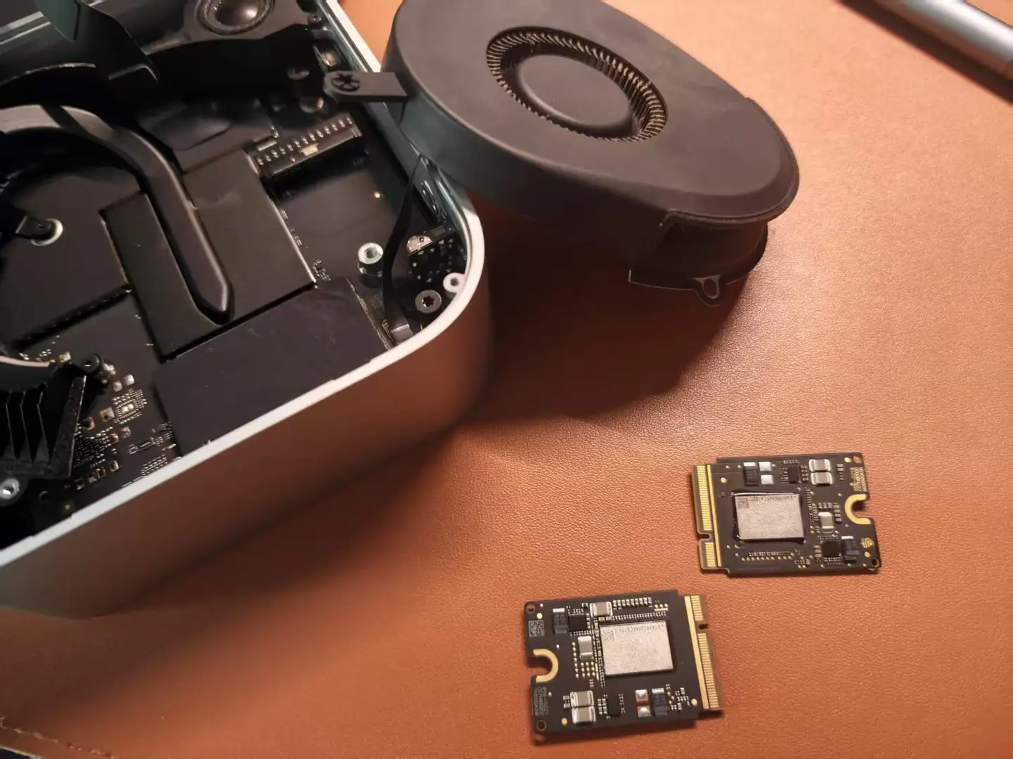 mac mini 扩容硬盘炸了