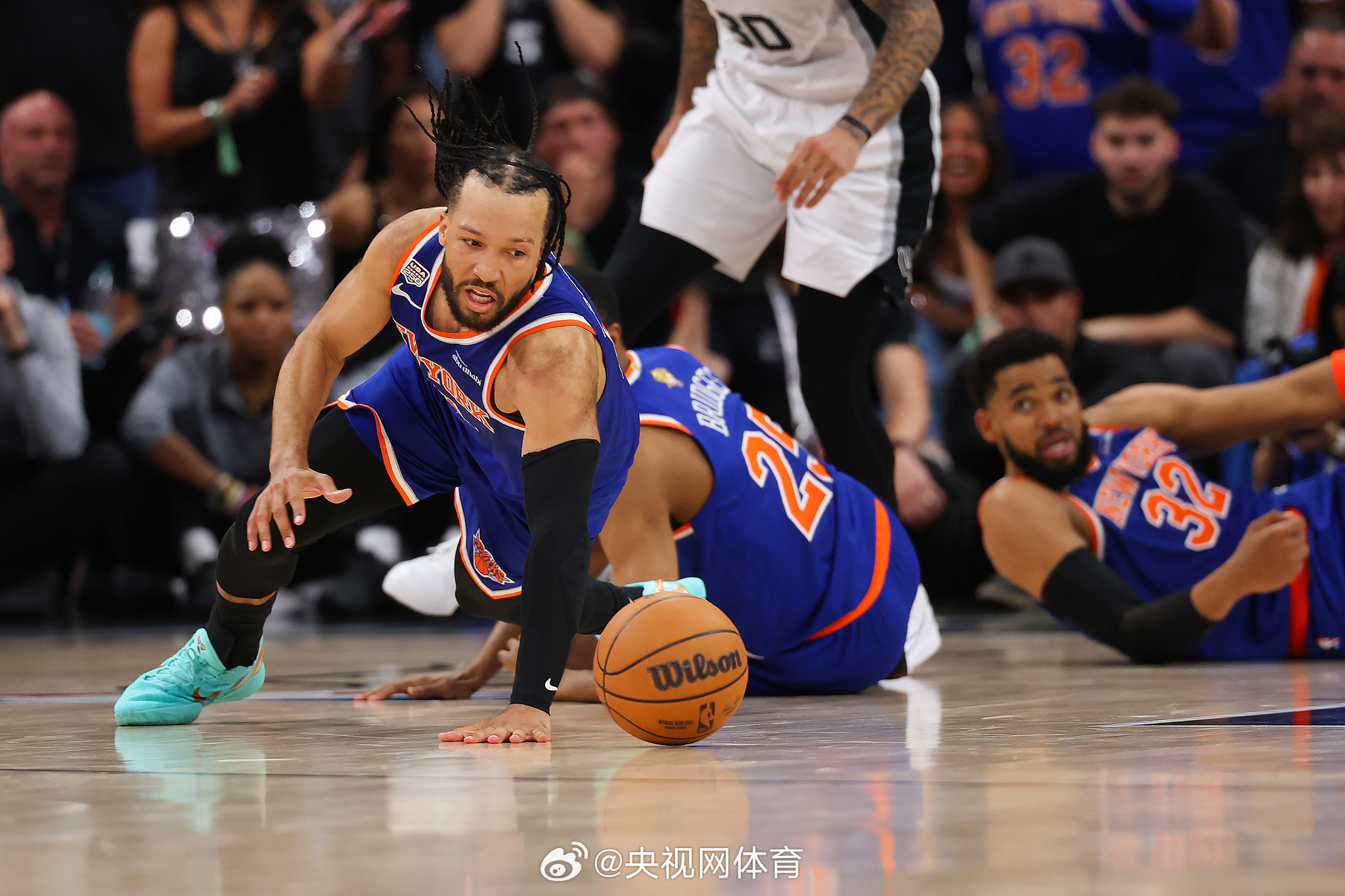NBA总决赛G5，马刺在绝大部分时间领先的情况下，末节被布伦森带队在最...