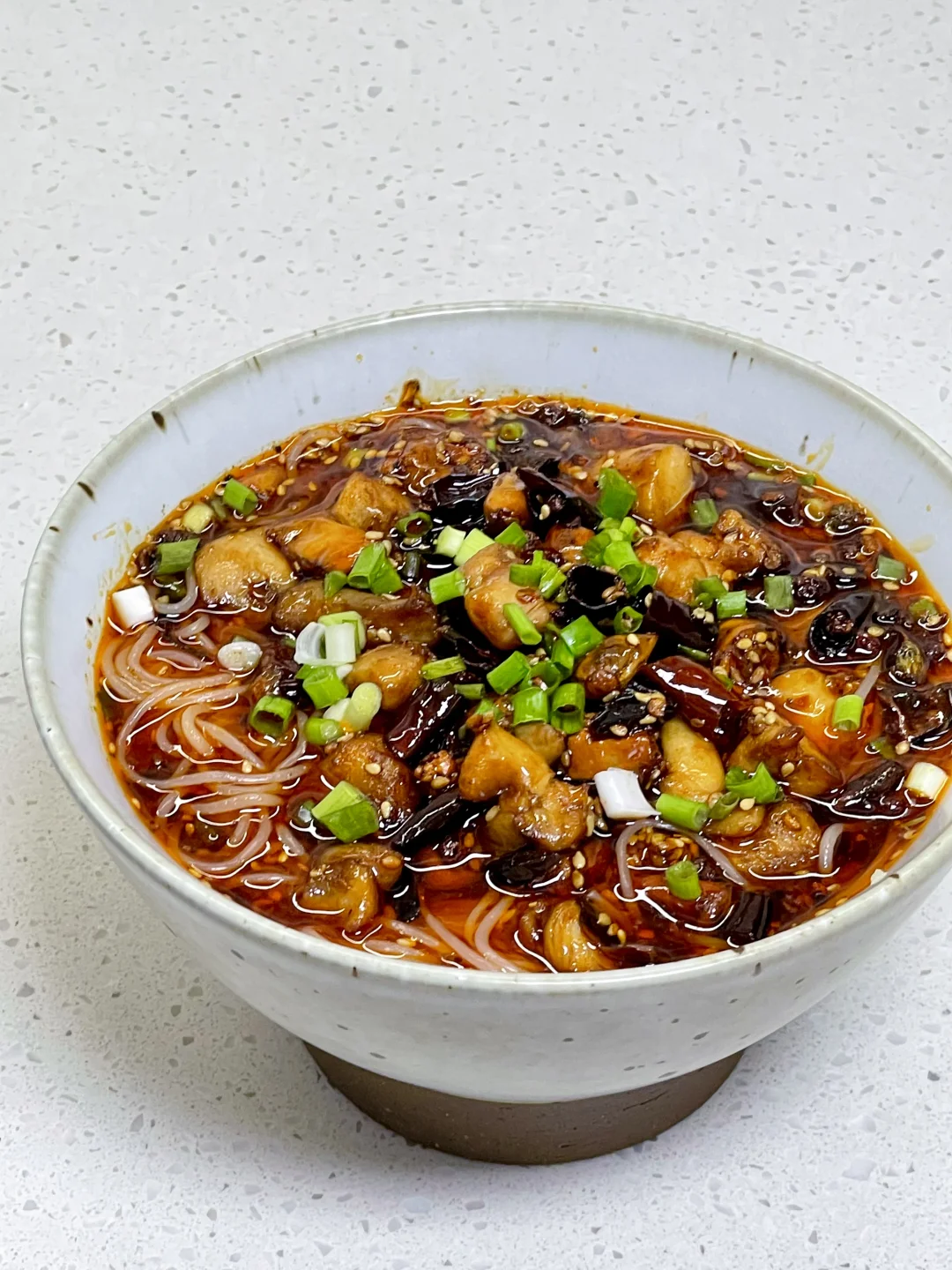 巨巨巨香的辣子鸡米线，附详细做法～