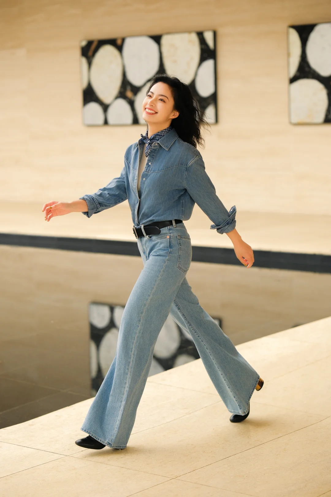 春天里的蓝调，是我随性洒脱的底气