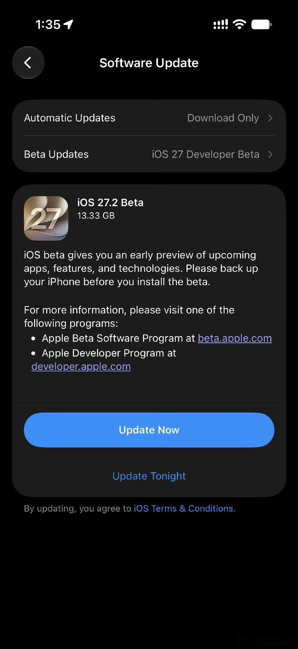  iOS27.2 Beta来了！苹果跳过iOS27.1，Siri AI新增5国语言

苹果推送 iOS 27.2 Beta1（版本号24B5084k）
 
9月16日面向开发者推送，跳过iOS27.1版本，iOS27.1专门留给iPhone Duo折叠机，预装使用；同步推送iPadOS/macOS/watchOS 27.2 Beta
 
✨本次更新重点
 
1. Siri AI新增5门语言测试
在原有英语基 ​