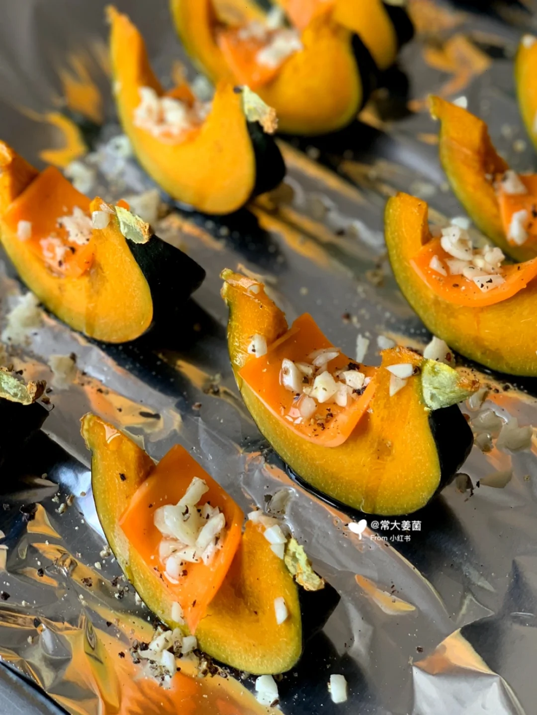 蒜香奶酪法式烤南瓜🧀🧄0油糖减脂仙女请进！