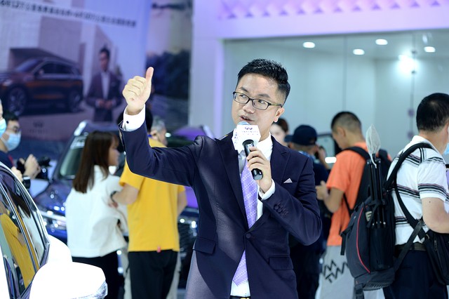 比亚迪高管放话：燃油车没有未来