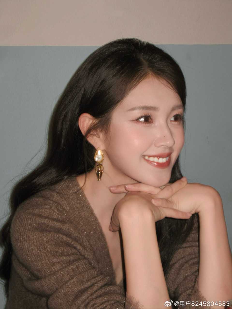#经纪公司指控郭宇欣违约# ​
