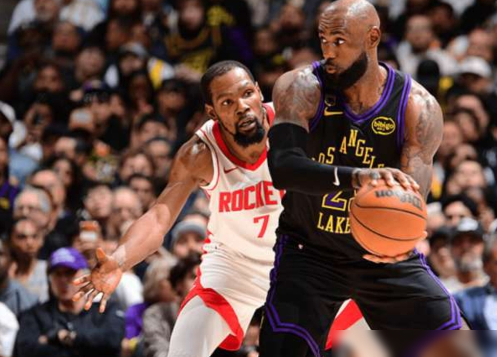 9次失误，下半场3分，季后赛5000分里程碑成了杜兰特的里程悲。 你...