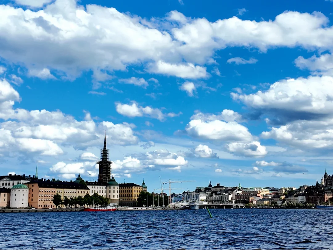 一个人翻身最快的方法，只有四件事。而郑钦文2026年的经历，把这四件事演了一遍。