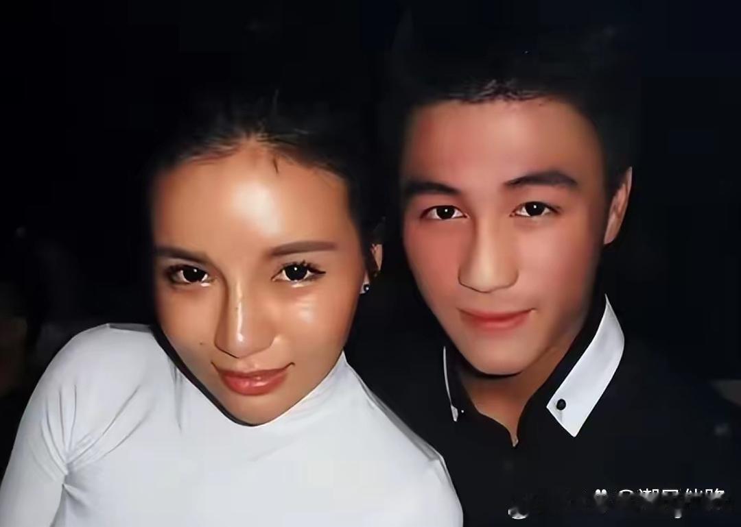 何猷君私生子风波升级，前女友公开晒娃，奚梦瑶一个举动表明态度。 ​​​