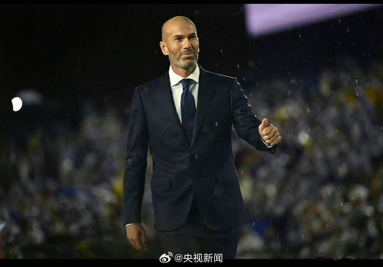 【 德尚自2012年起执教法国队长达14年，率队夺得2018年世界杯冠...