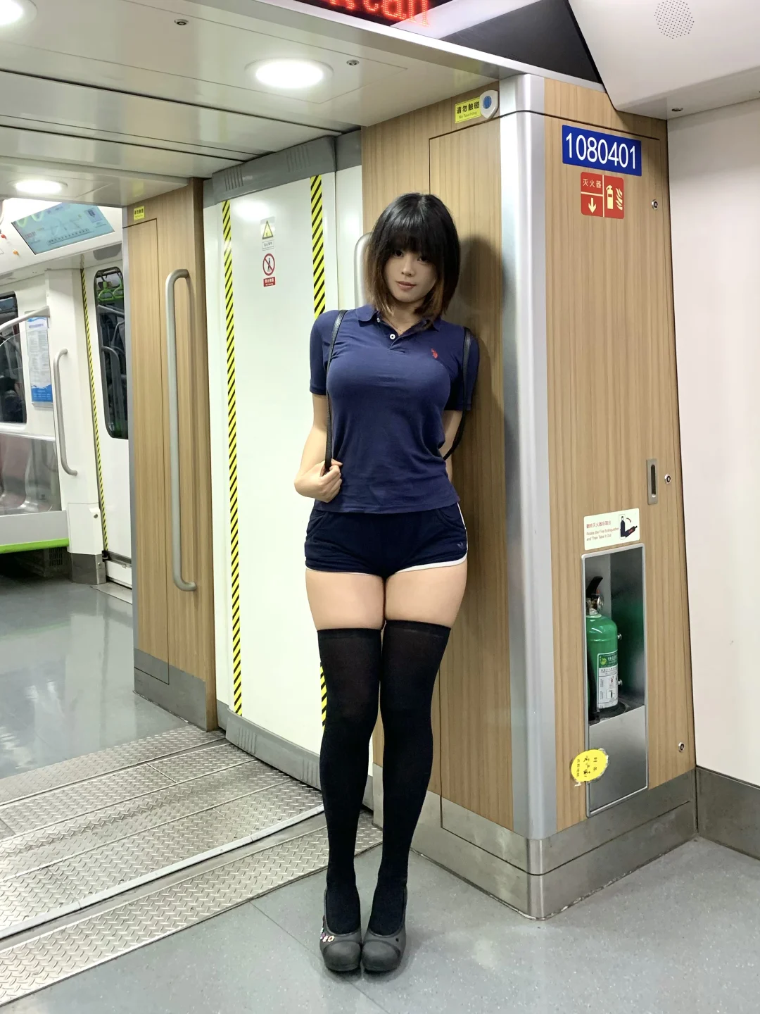 我这么萌你不炸了么