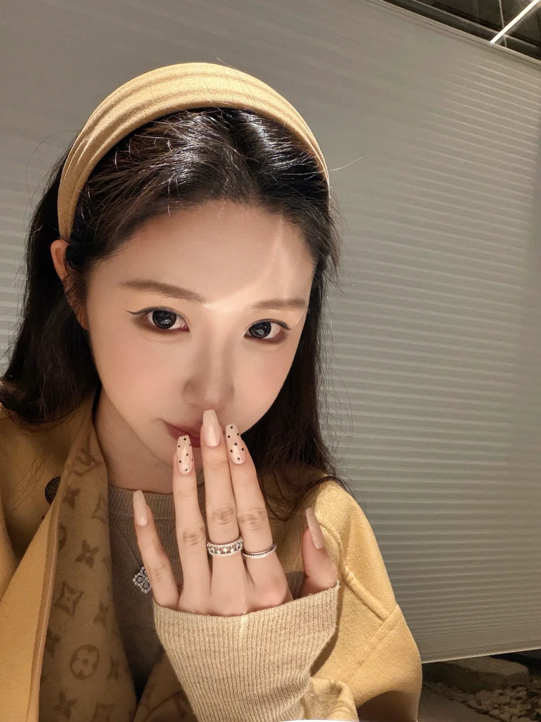 𝑠ℎ𝑎𝑟𝑖𝑛𝑔：)新指甲！⊹꙳裸色系小饼干🍪