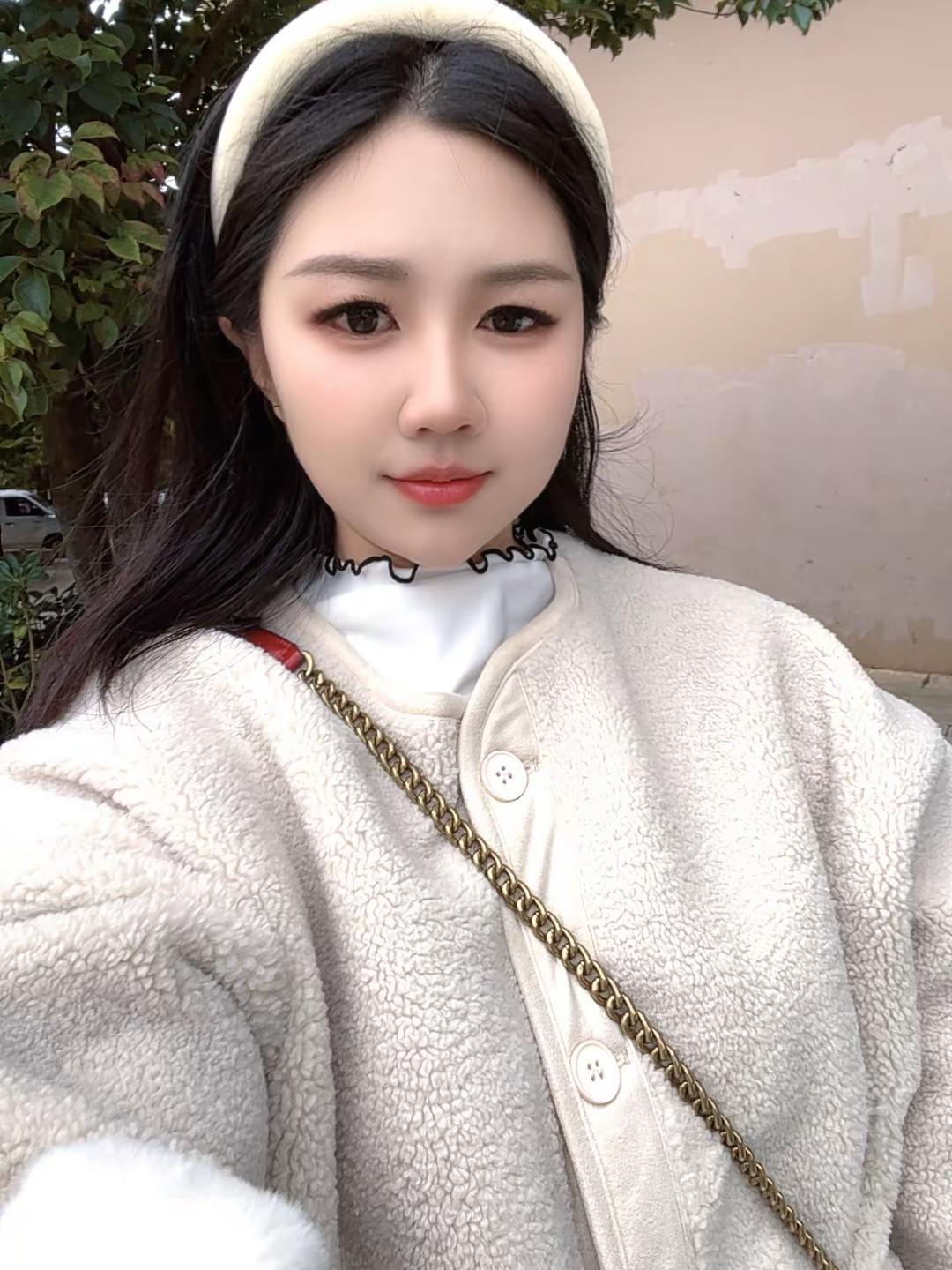 <p>30岁的女人 <!--{img:0}--><!--{img:1}...