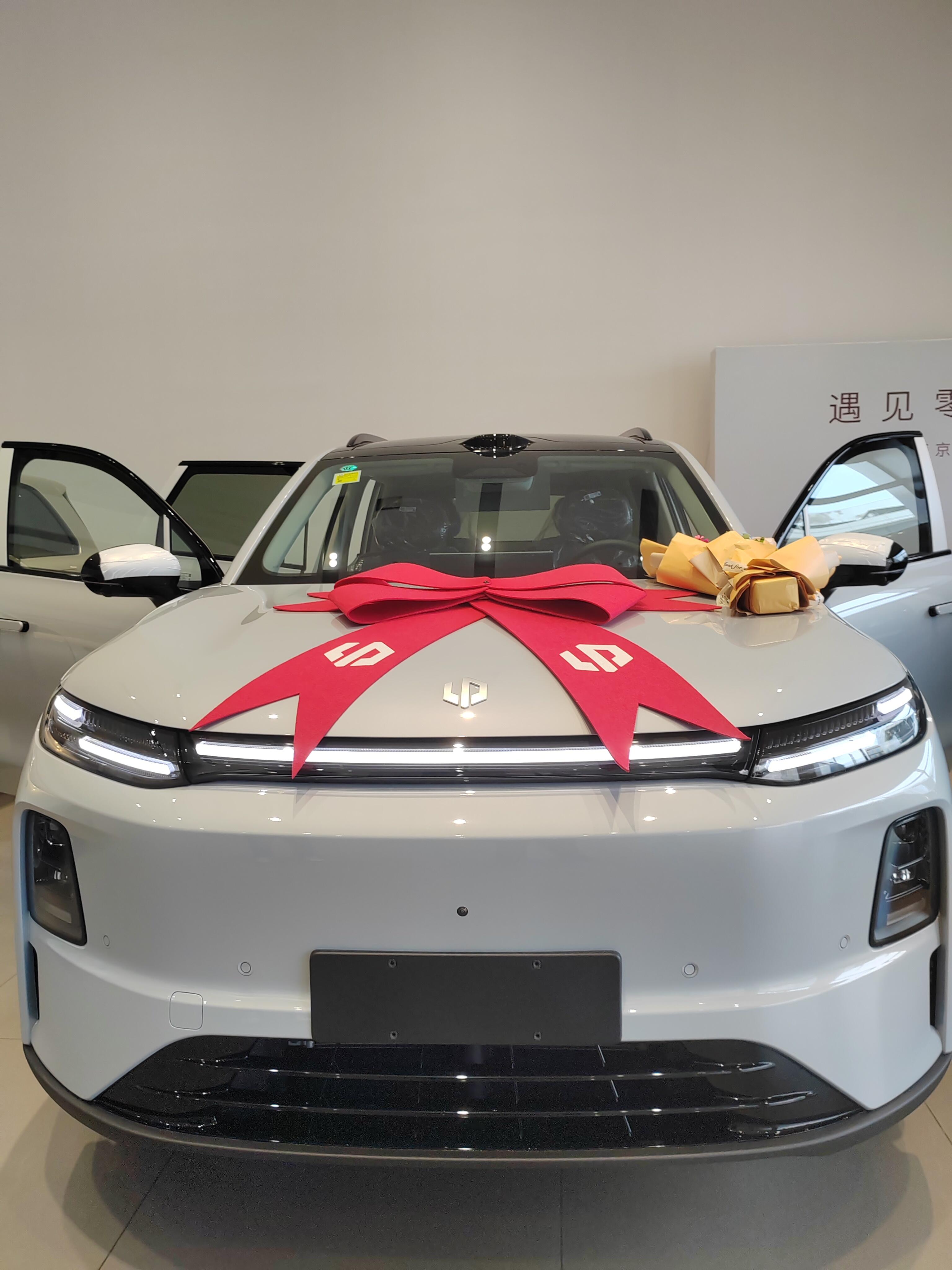试驾零跑C16，通勤家用全能在线
