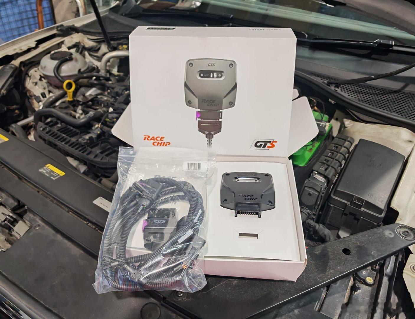 大众途观 EA888.3升级
🇩🇪RACECHIP GTS 5 BLACK 外挂电脑
动力提升:51PS.75Nm
有效改善起步肉，顿挫，涡轮迟滞，加速明显，动力响应更快
即插即用，无损安装 ​