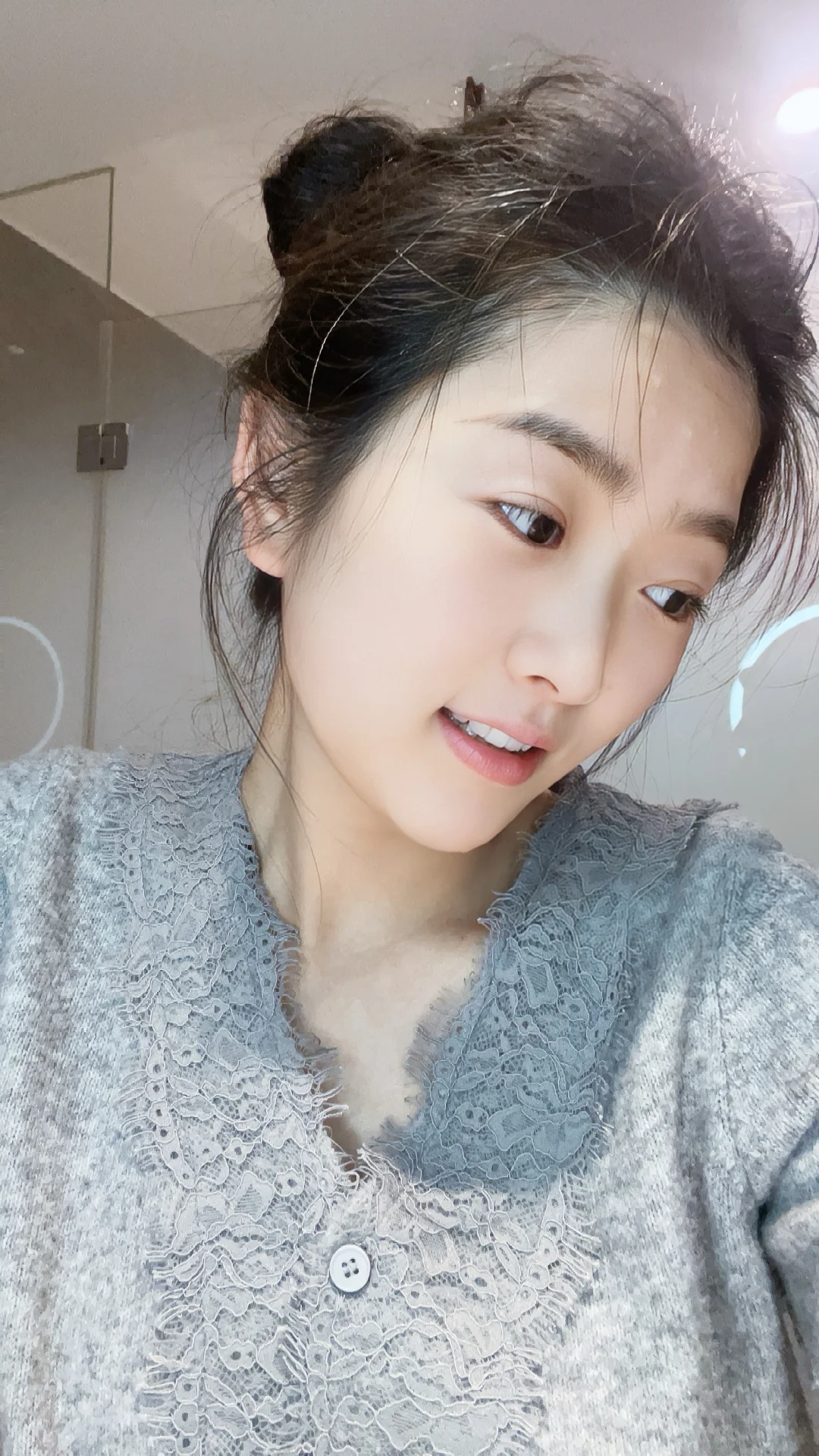 手机拍出清透感自拍