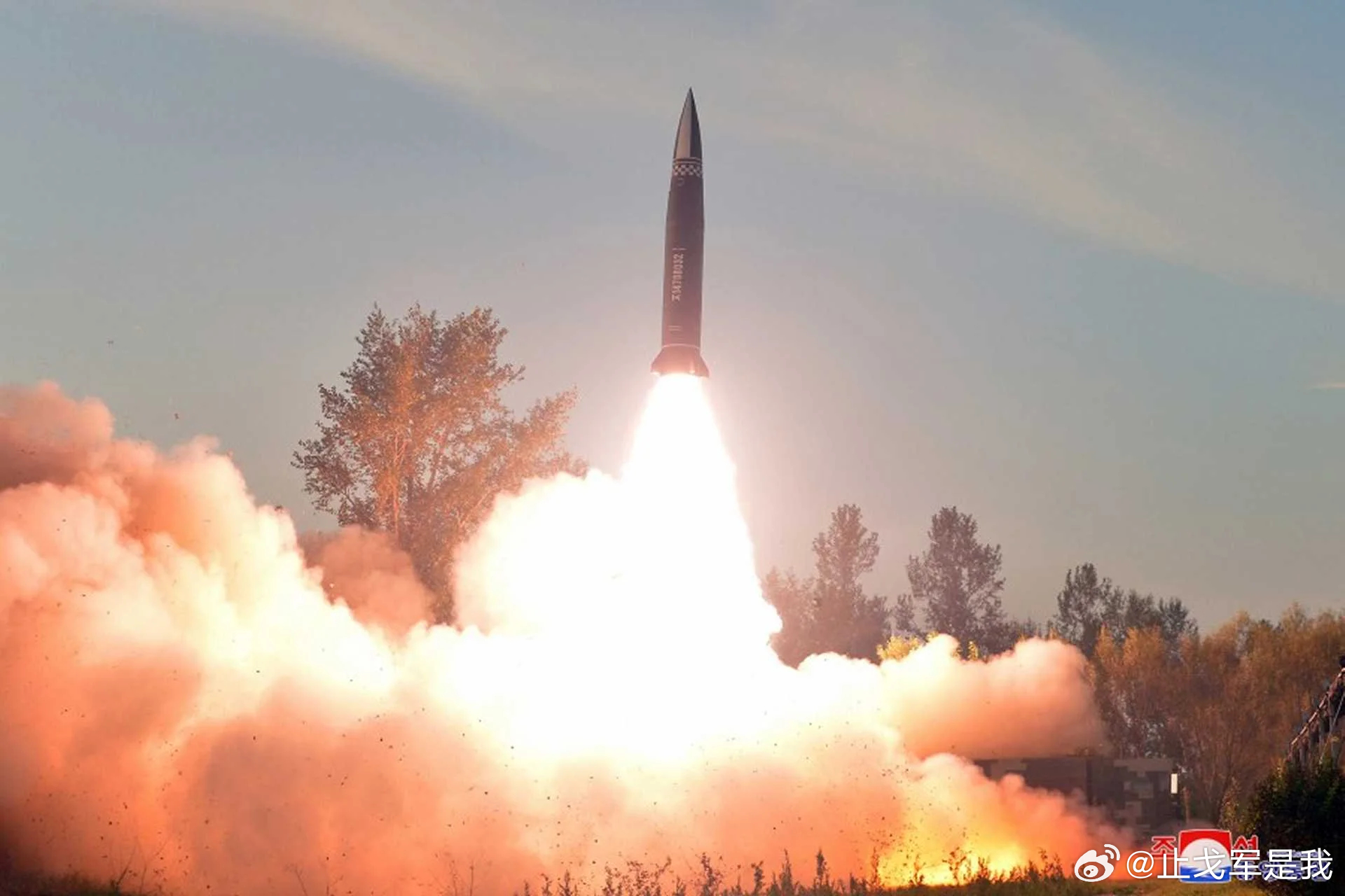 50枚朝制导弹入俄，KN-30弹头重达2.5吨，战场破坏力将倍增

2026年8月20日至21日，综合乌克兰国防部情报总局（HUR）官方信息、美国战争研究所（ISW）报告、乌克兰《Ukrainska Pravda》、韩国联合通讯社、美国《Kyiv Post》、越南通讯社等多家媒体报道，俄罗斯首次获得朝鲜KN-30弹道导弹：更重弹头、更 ​