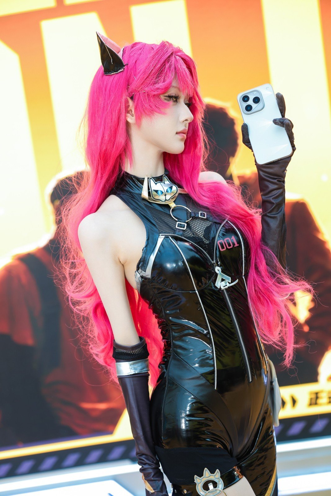 #iQOO16##iQOO旗舰电竞馆##iqoo[超话]#
超帅的iQOO16配上超美的coser
有那种人面桃花相映红的感觉了哈哈哈哈
祝贺iQOO旗舰电竞馆南京店正式开业👍 ​