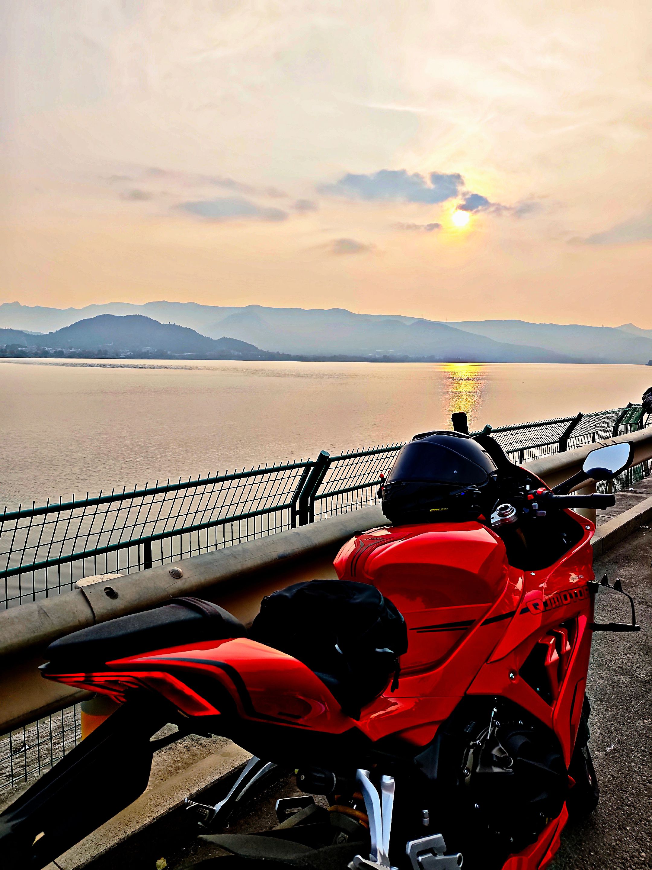 风轻轻说，别追问太多