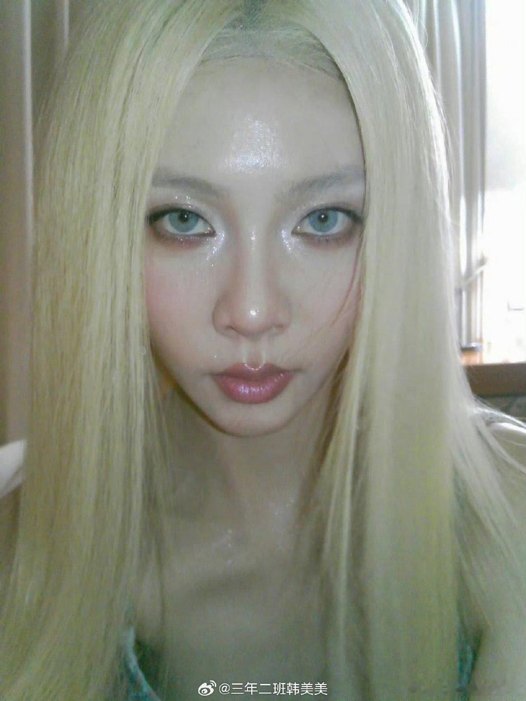 #宋妍霏不许粉丝叫老公#宋妍霏评论区永远有惊喜，金发美图出圈，粉丝疯狂玩梗，本尊下场管控称呼，太好玩 ​