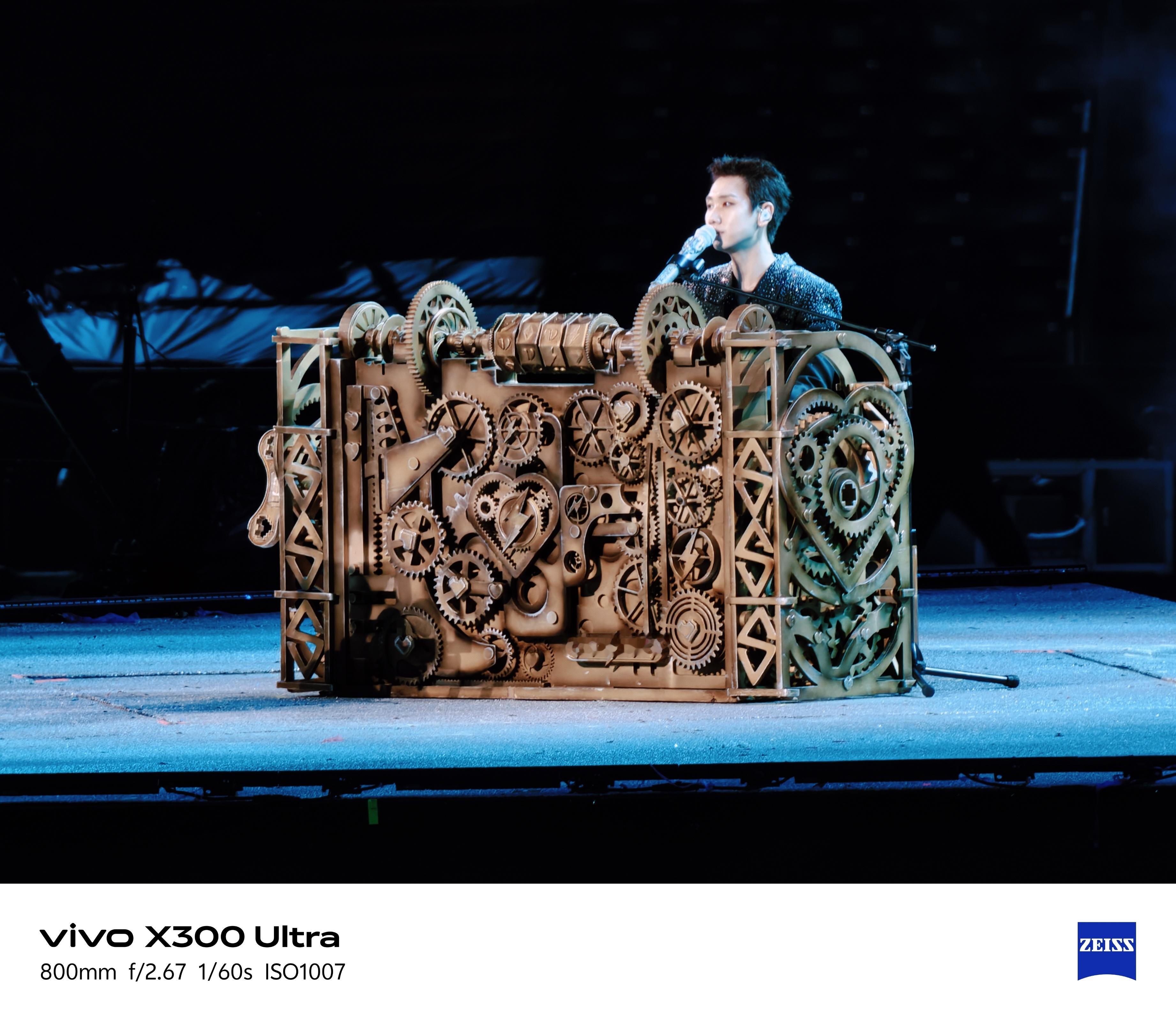 今日碎片
 
 汪苏泷～2026「明日世界」北京站
 
 vivo X300 Ultra+400mm镜头 （680票段） ​