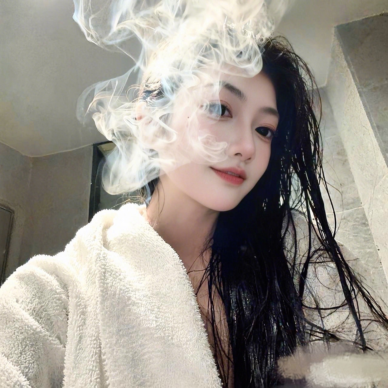 “极品少妇三件套：已婚、微胖、纯寡”