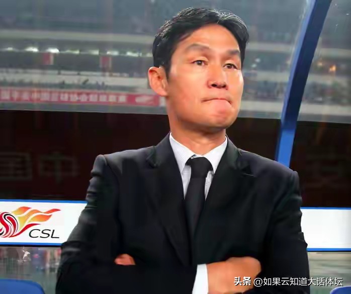 随着洪明甫正式下课，韩国新任主帅大概率以下8选一：  1、崔龙洙  首...