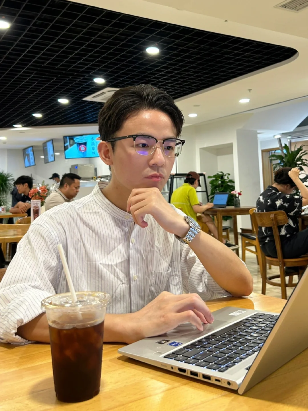快速成为行业专家的方法，麦肯锡+ GPT妙用
