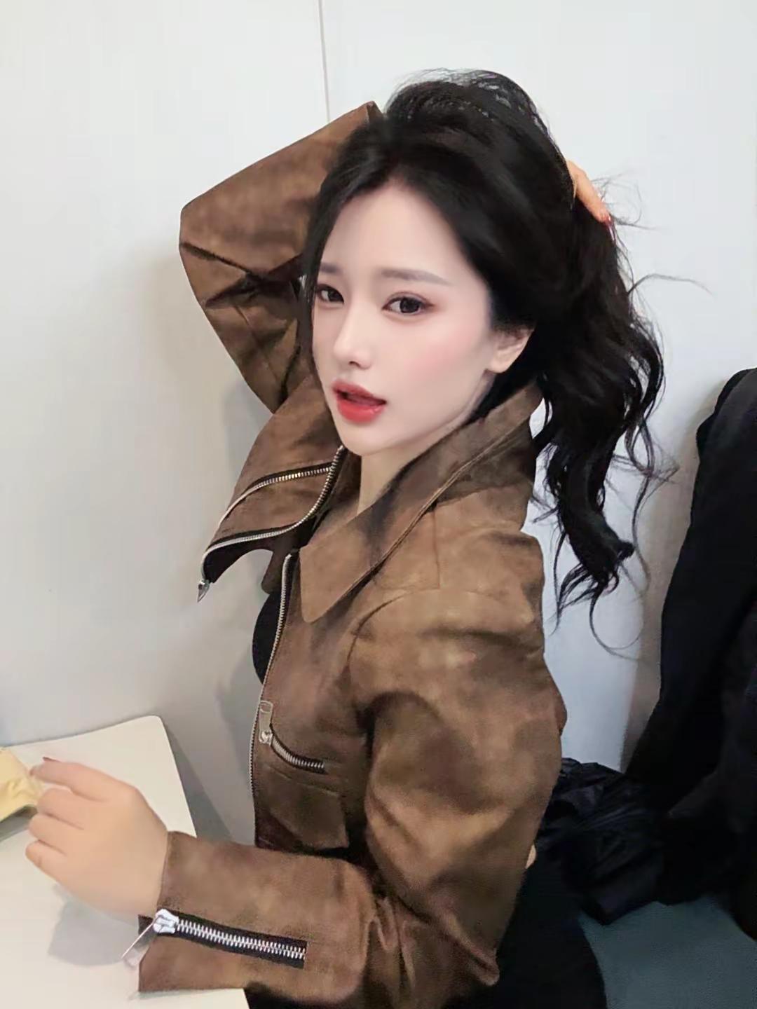 和昨天相比今天有没有更喜欢我一些。