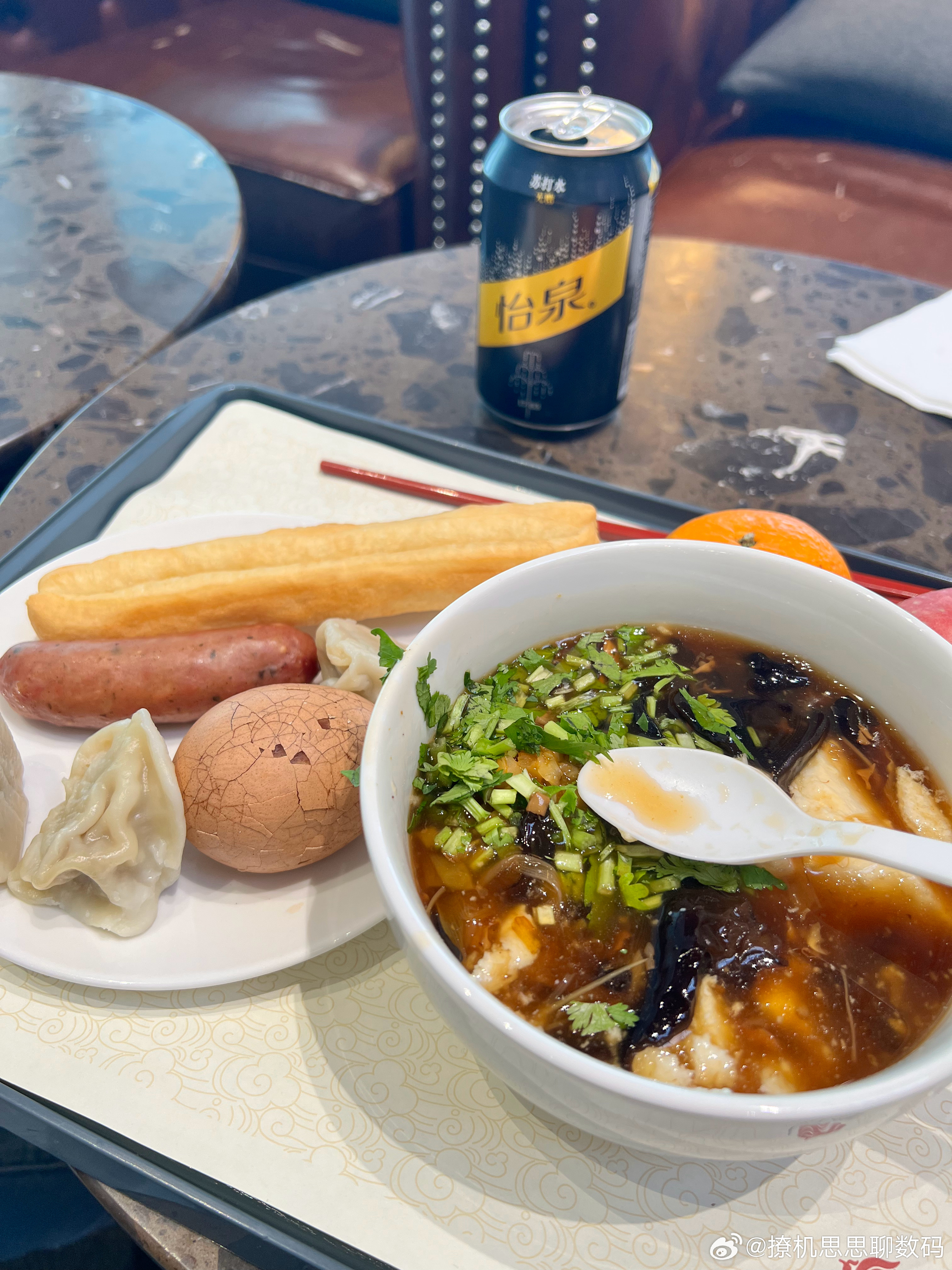 国航休息室的豆腐脑真不错 ​​​