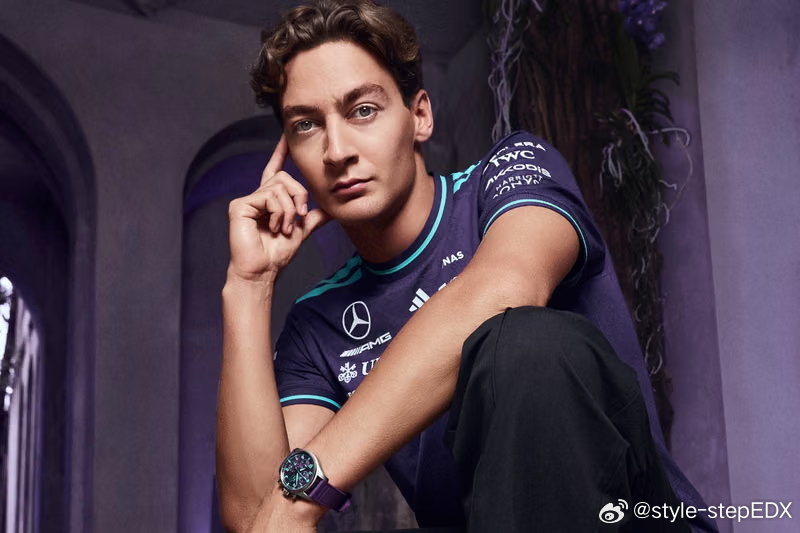 IWC’s New Pilot’s Watch for the Mercedes AMG PETRONAS Formula One™ Team Blooms in Purple
A dial inspired by Singapore’s national orchid lights up the night race. ​